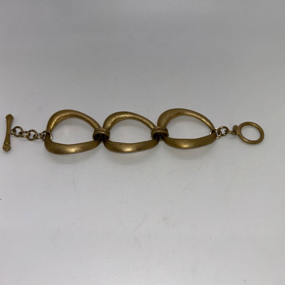Rivka Friedman Brushed Gold-tone Oval Link Bracelet Clad Textured Statement - Picture 6 of 14